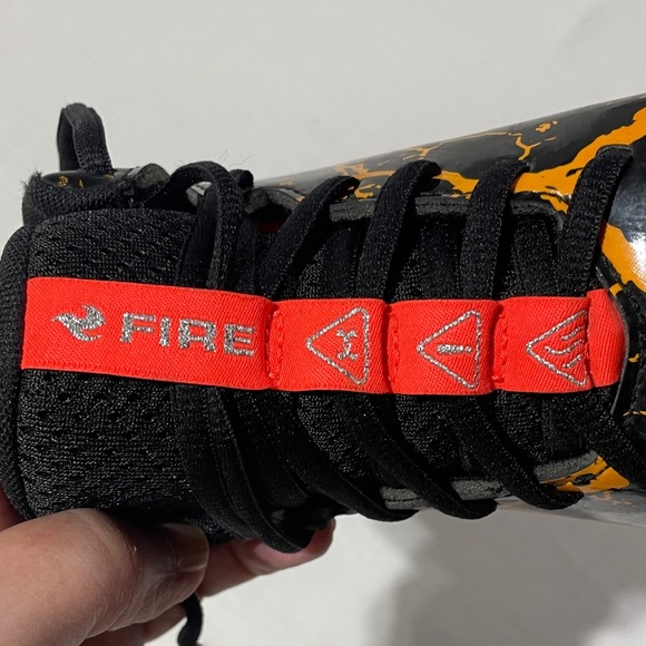 Under Armour Spotlight Franchise 4 RM Jr. Phoenix Fire Baseball Cleats EUC - Picture 15 of 15